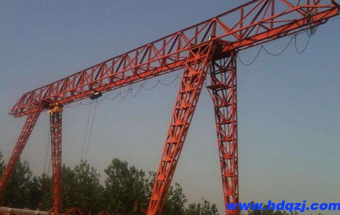 龍門吊安裝拆卸過程中如何確保與其他工種的協調配合？ 有哪些溝通機制？