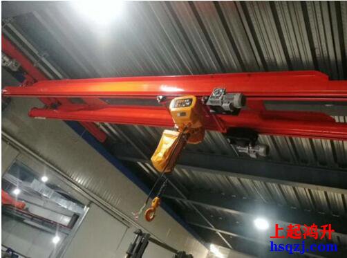 提梁機(jī)的結(jié)構(gòu)修復(fù)和龍門(mén)吊之間區(qū)別