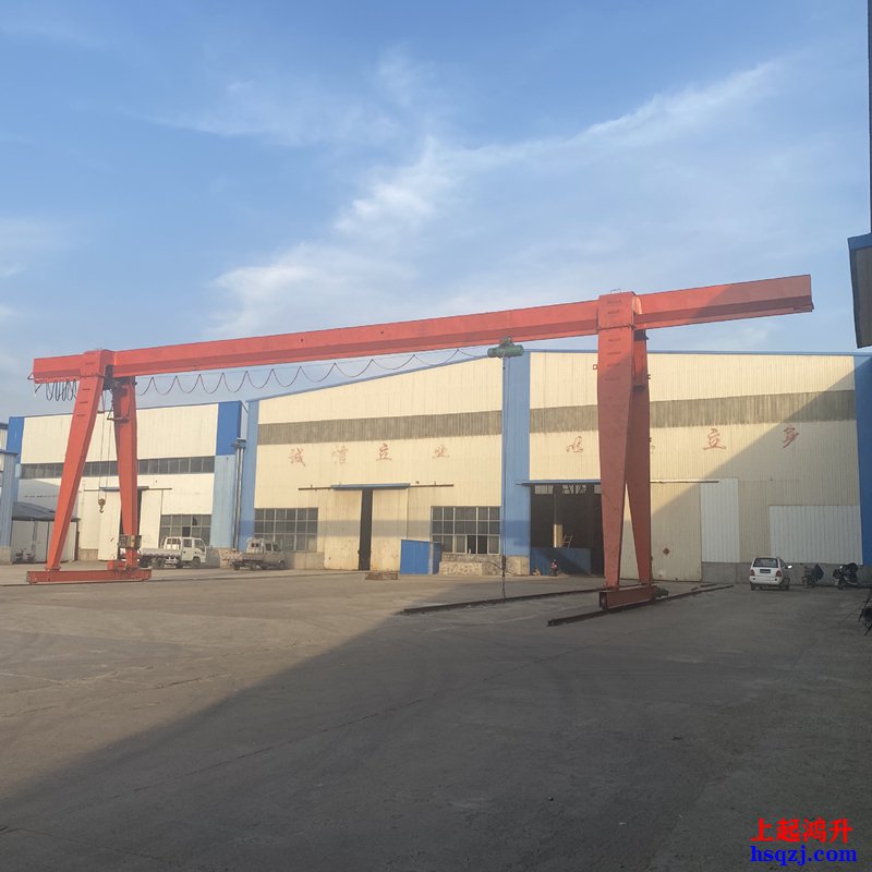 32噸龍門吊圖片