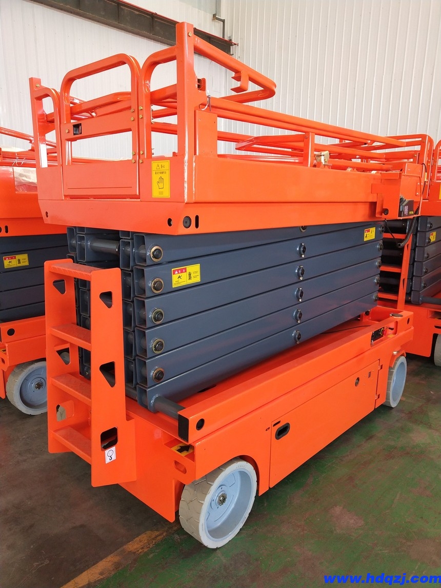 自行式升降機(jī) 蓄電池移動(dòng)升降平車 自行式升降機(jī) 蓄電池移動(dòng)升降平車