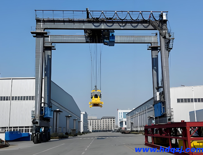 輪胎式起重機的技術原理進行簡要介紹。 輪胎式起重機的技術原理進行簡要介紹。